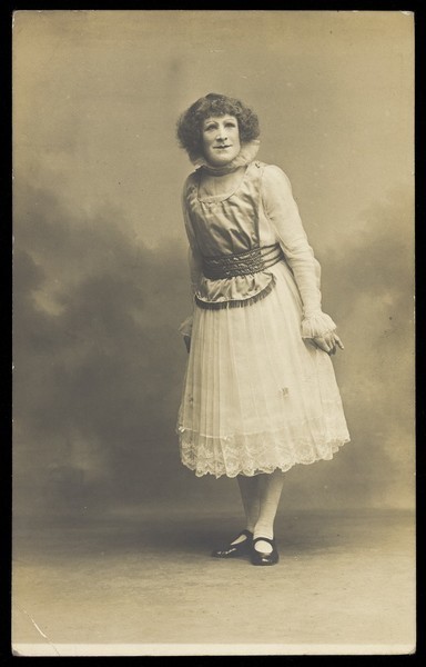 Download the full-sized image of An actor in pantomime drag. Photographic postcard by Hana Studios, 190-.