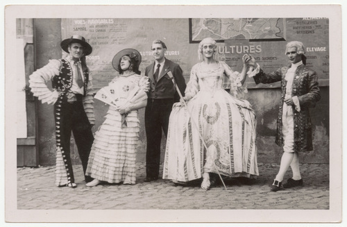Download the full-sized image of [Flamenco dancers and aristocrats]