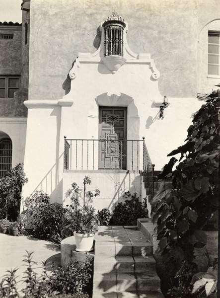 Download the full-sized image of Julian Eltinge's Residence, Pasadena, Cal. (8)