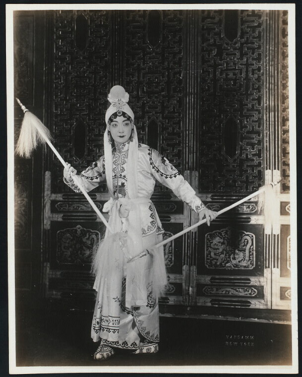 Download the full-sized image of A Photograph of Mei Lanfang