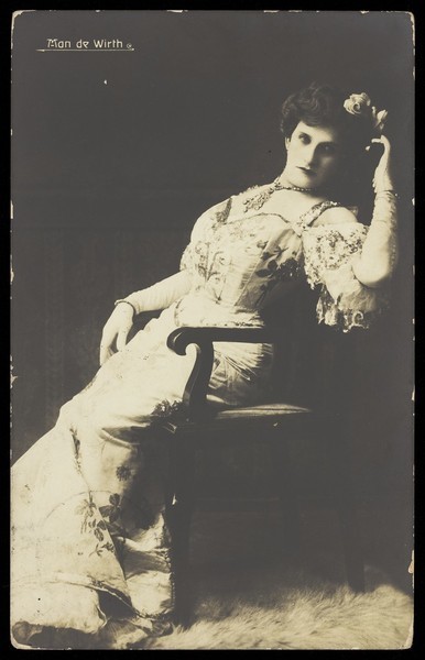 Download the full-sized image of Man de Wirth in drag. Photographic postcard, 190-.