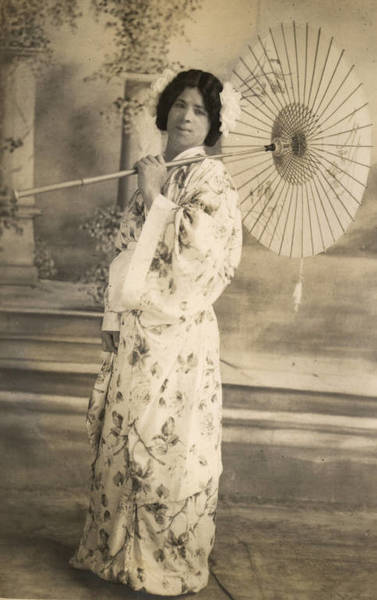 Download the full-sized image of Female impersonator at San Quentin State Prison, Marin County, California, circa 1915 